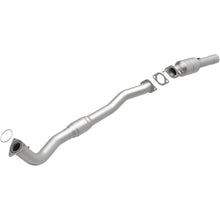 Load image into Gallery viewer, MagnaFlow Exhaust Products 447282 California CARB Direct-Fit Catalytic Converter for Select Chevrolet Silverado HD, GMC Sierra HD