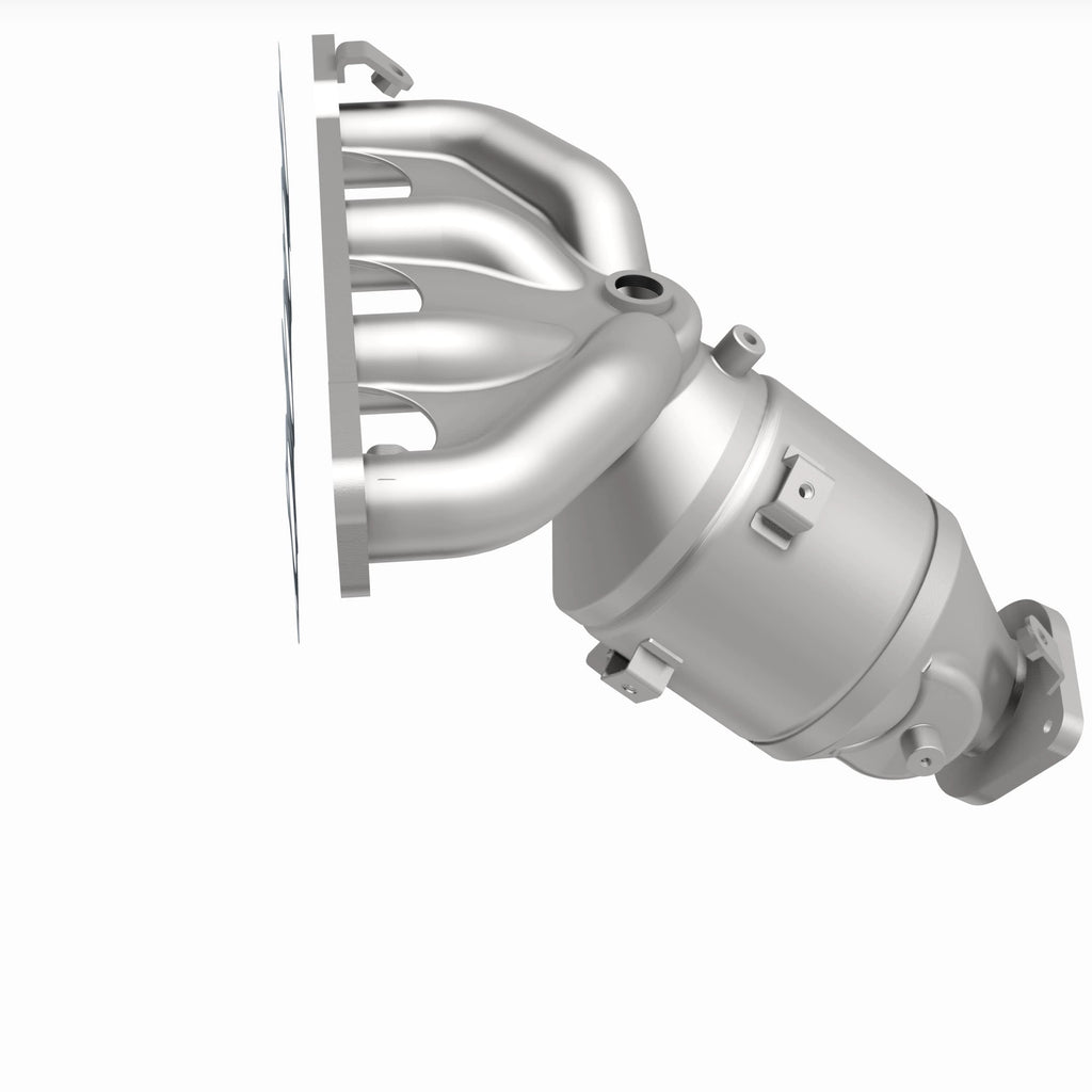 MagnaFlow Exhaust Products 290040 OEM Grade Manifold Catalytic Converter for Select Nissan Rogue Sport