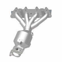 Load image into Gallery viewer, MagnaFlow Exhaust Products 6511429 California CARB Manifold Catalytic Converter for Select Kia Soul