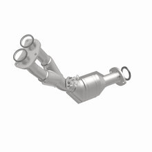 Load image into Gallery viewer, MagnaFlow Exhaust Products 23755 HM Grade Direct-Fit Catalytic Converter for Select Toyota Tacoma