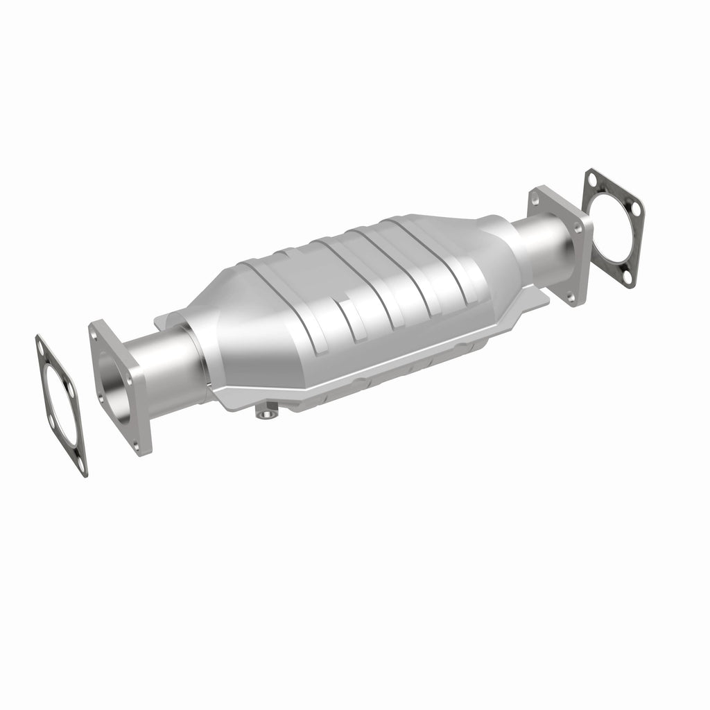 MagnaFlow Exhaust Products 3391652 California CARB Direct-Fit Catalytic Converter for Select Chevrolet LUV, Isuzu Amigo, Isuzu Pickup, Isuzu Rodeo, Isuzu Trooper