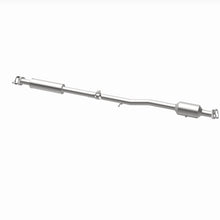Load image into Gallery viewer, MagnaFlow Exhaust Products 5571815 California CARB Direct-Fit Catalytic Converter for Select Hyundai Tucson