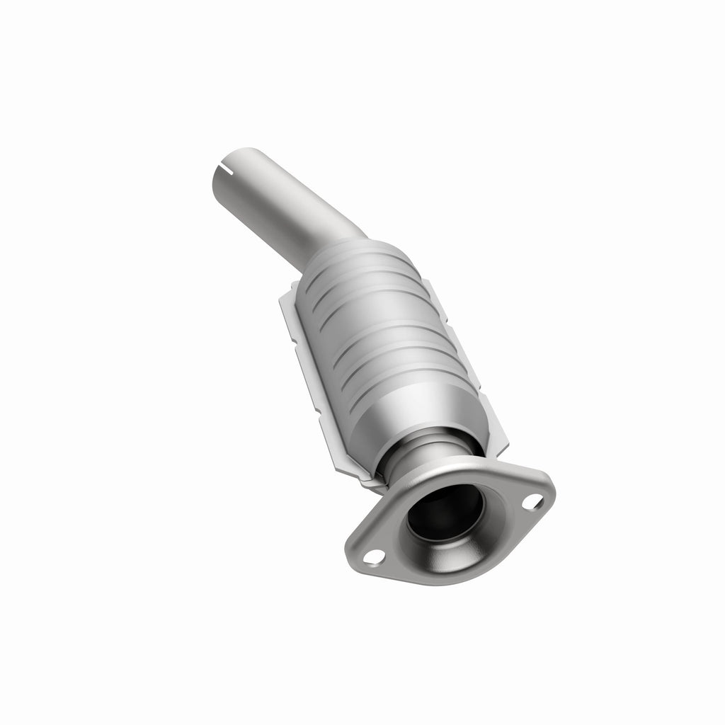 MagnaFlow Exhaust Products 49749 OEM Grade Direct-Fit Catalytic Converter for Select Toyota RAV4