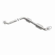 Load image into Gallery viewer, MagnaFlow Exhaust Products 5481625 California CARB Direct-Fit Catalytic Converter for Select Toyota Tundra