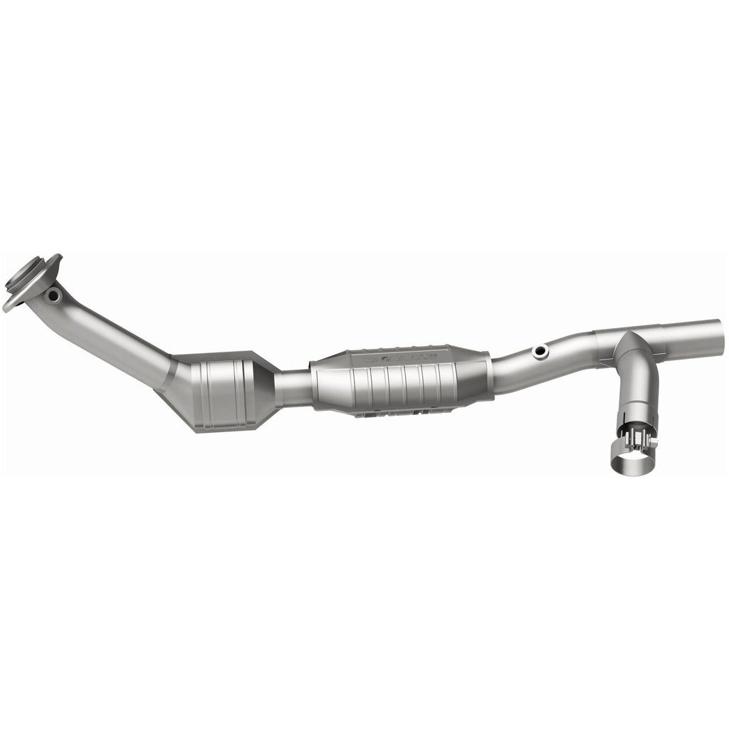 MagnaFlow Exhaust Products 51792 OEM Grade Direct-Fit Catalytic Converter for Select Ford Expedition, Ford F-150, Lincoln Navigator