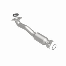 Load image into Gallery viewer, MagnaFlow Exhaust Products 5592783 California CARB Direct-Fit Catalytic Converter for Select Honda CR-V