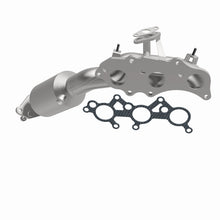 Load image into Gallery viewer, MagnaFlow Exhaust Products 5582430 California CARB Manifold Catalytic Converter for Select Toyota 4Runner, Toyota FJ Cruiser