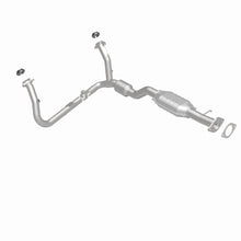 Load image into Gallery viewer, MagnaFlow Exhaust Products 93226 HM Grade Direct-Fit Catalytic Converter for Select Chevrolet S10, GMC Sonoma