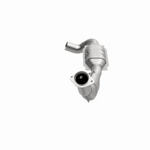 Load image into Gallery viewer, MagnaFlow Exhaust Products 51171 OEM Grade Direct-Fit Catalytic Converter for Select Ford Expedition, Ford F-150, Ford F-150 Heritage