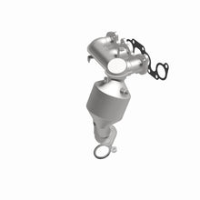 Load image into Gallery viewer, MagnaFlow Exhaust Products 452015 California CARB Manifold Catalytic Converter for Select Lexus ES300, Toyota Camry