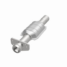 Load image into Gallery viewer, MagnaFlow Exhaust Products 93485 Standard Grade Direct-Fit Catalytic Converter for Select Chevrolet S10 Blazer, GMC Jimmy, Oldsmobile Bravada