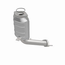 Load image into Gallery viewer, MagnaFlow Exhaust Products 25209 HM Grade Direct-Fit Catalytic Converter for Select Ford Five Hundred, Ford Freestyle, Mercury Montego