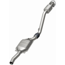 Load image into Gallery viewer, MagnaFlow Exhaust Products 51589 OEM Grade Direct-Fit Catalytic Converter for Select Audi A6, Audi A6 Quattro, Volkswagen Passat