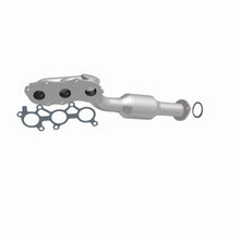 Load image into Gallery viewer, MagnaFlow Exhaust Products 50721 HM Grade Manifold Catalytic Converter for Select Lexus GS300