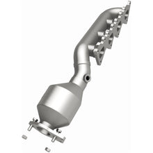 Load image into Gallery viewer, MagnaFlow Exhaust Products 51980 OEM Grade Manifold Catalytic Converter for Select Kia Borrego
