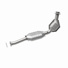 Load image into Gallery viewer, MagnaFlow Exhaust Products 23331 HM Grade Direct-Fit Catalytic Converter for Select Ford Crown Victoria, Lincoln Town Car, Mercury Grand Marquis
