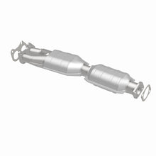 Load image into Gallery viewer, MagnaFlow Exhaust Products 333386 California CARB Direct-Fit Catalytic Converter for Select Ford Bronco II, Ford Ranger