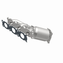 Load image into Gallery viewer, MagnaFlow Exhaust Products 52167 OEM Grade Manifold Catalytic Converter for Select Land Rover LR2