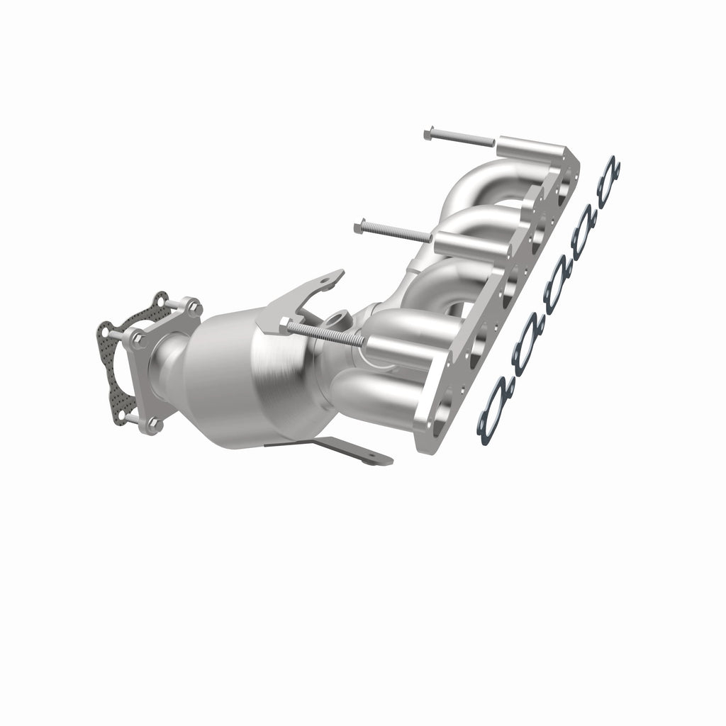 MagnaFlow Exhaust Products 22-138 OEM Grade Manifold Catalytic Converter for Select Volvo S60, Volvo V70