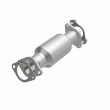 Load image into Gallery viewer, MagnaFlow Exhaust Products 52644 OEM Grade Direct-Fit Catalytic Converter for Select Hyundai Santa Fe, Kia Sorento