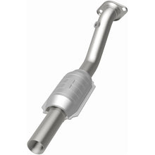 Load image into Gallery viewer, MagnaFlow Exhaust Products 49961 OEM Grade Direct-Fit Catalytic Converter for Select Dodge Caliber, Jeep Compass, Jeep Patriot