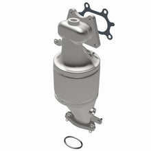 Load image into Gallery viewer, MagnaFlow Exhaust Products 5582740 California CARB Manifold Catalytic Converter for Select Acura MDX, Honda Odyssey, Honda Pilot, Honda Ridgeline
