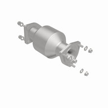 Load image into Gallery viewer, MagnaFlow Exhaust Products 21-476 OEM Grade Direct-Fit Catalytic Converter for Select Honda Accord