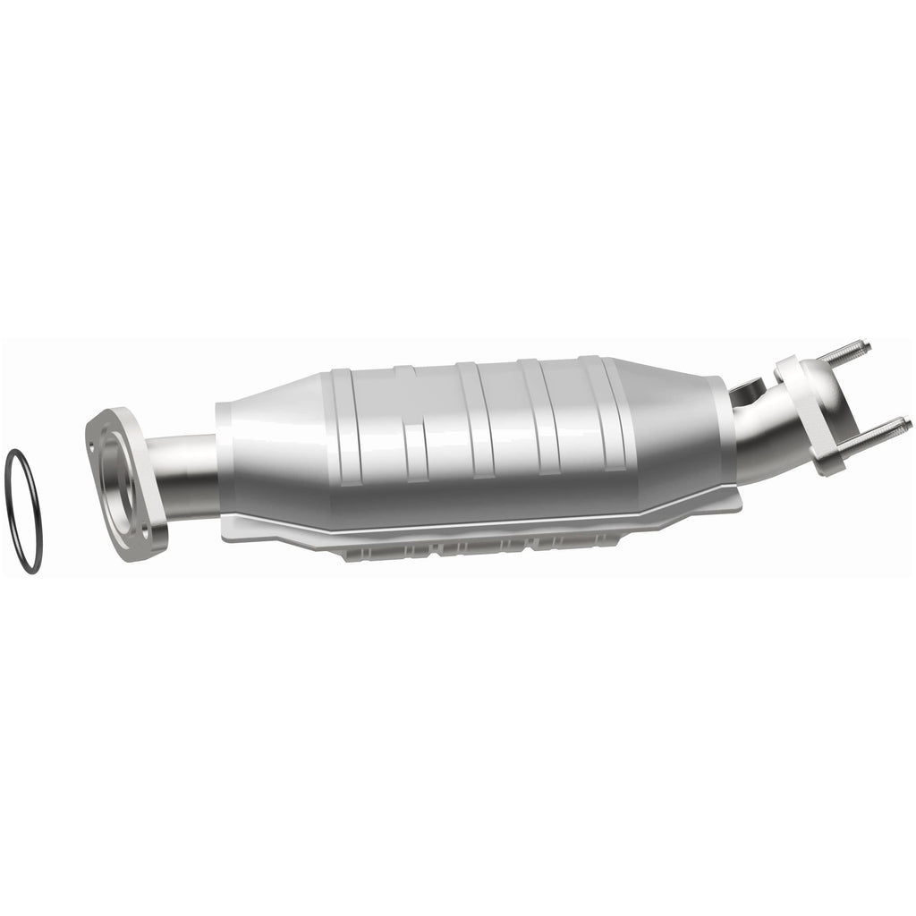 MagnaFlow Exhaust Products 49978 OEM Grade Direct-Fit Catalytic Converter for Select Ford Five Hundred, Ford Freestyle, Mercury Montego
