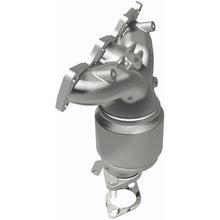 Load image into Gallery viewer, MagnaFlow Exhaust Products 52782 OEM Grade Manifold Catalytic Converter for Select Kia Sedona