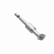 Load image into Gallery viewer, MagnaFlow Exhaust Products 5671034 California CARB Direct-Fit Catalytic Converter for Select Mitsubishi Galant