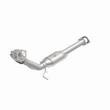 Load image into Gallery viewer, MagnaFlow Exhaust Products 23005 HM Grade Direct-Fit Catalytic Converter for Select Volvo S60, Volvo S80, Volvo V70, Volvo XC70, Volvo XC90