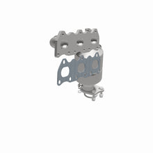 Load image into Gallery viewer, MagnaFlow Exhaust Products 51272 OEM Grade Manifold Catalytic Converter for Select Suzuki Grand Vitara, Suzuki XL-7