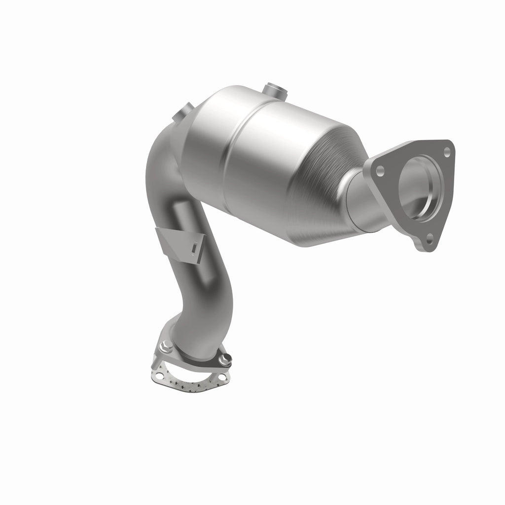 MagnaFlow Exhaust Products 49135 OEM Grade Direct-Fit Catalytic Converter for Select Audi A4 Quattro, Audi A5 Quattro, Audi A6 Quattro, Audi A7 Quattro, Audi A8 Quattro, Audi Q5, Audi S4, Audi S5, Audi SQ5