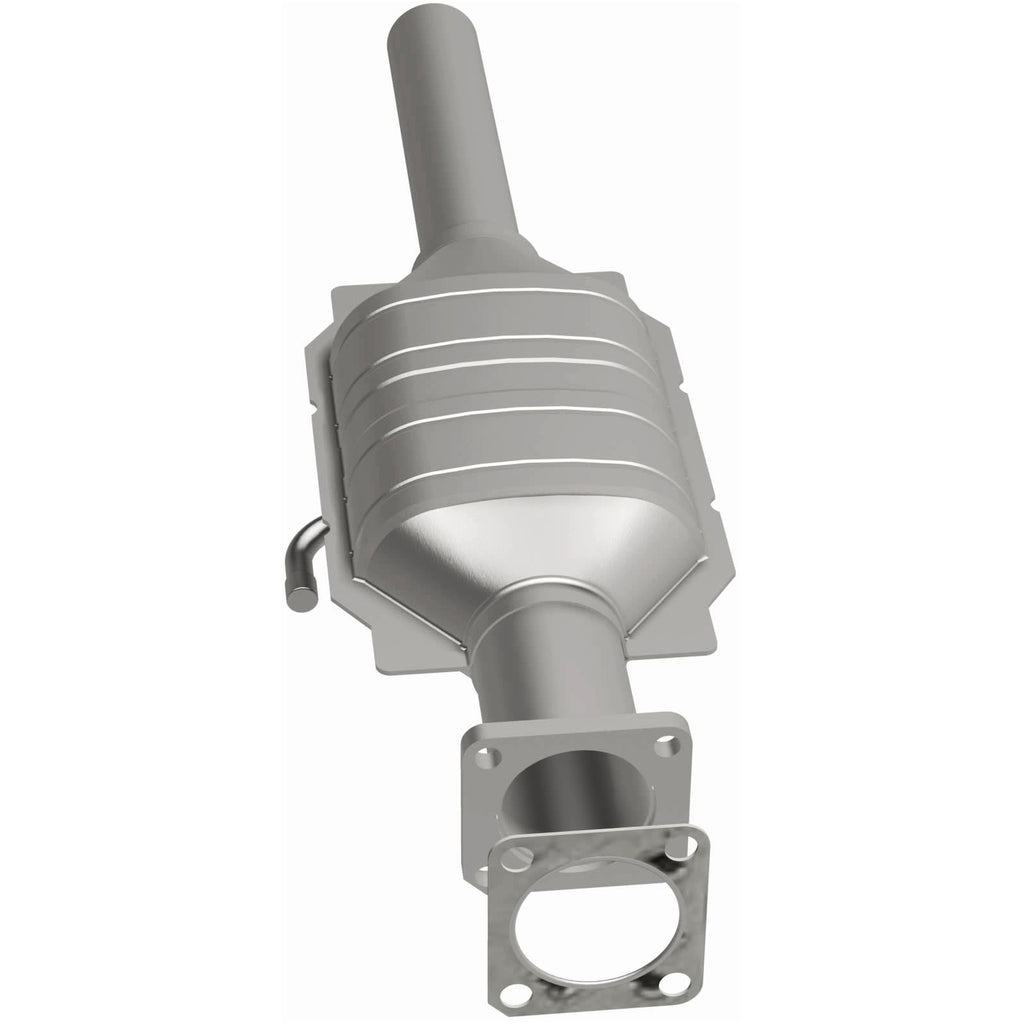 MagnaFlow Exhaust Products 23224 Standard Grade Direct-Fit Catalytic Converter for Select Jeep Cherokee, Jeep Comanche, Jeep Wagoneer