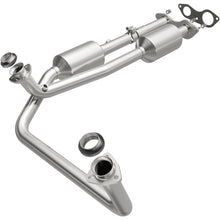 Load image into Gallery viewer, MagnaFlow Exhaust Products 4451453 California CARB Direct-Fit Catalytic Converter for Select Cadillac Escalade, Chevrolet C1500, Chevrolet C1500 Suburban, Chevrolet C2500, Chevrolet C2500 Suburban, Chevrolet C3500, Chevrolet K1500, Chevrolet K1500