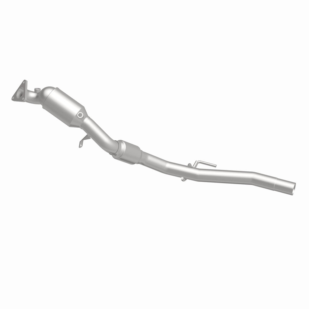 MagnaFlow Exhaust Products 52411 OEM Grade Direct-Fit Catalytic Converter for Select Porsche Cayenne, Volkswagen Touareg