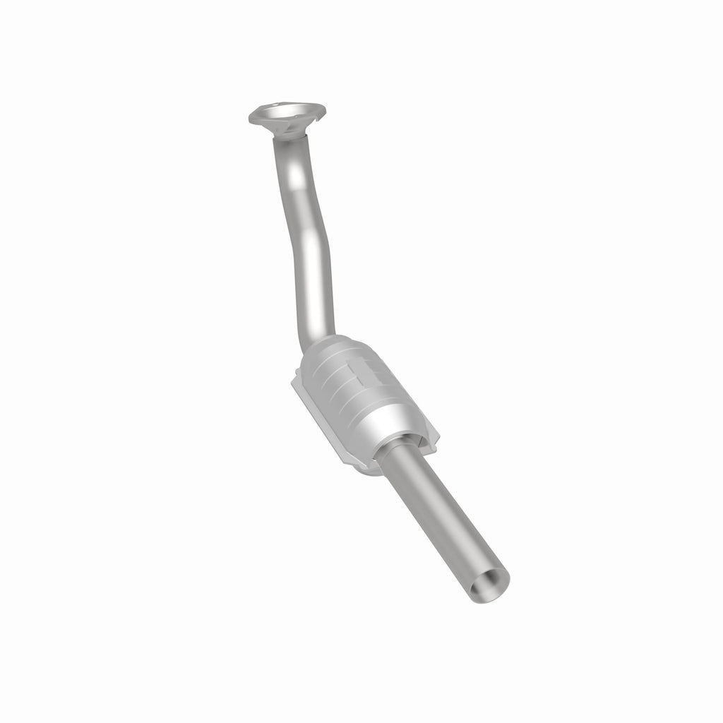MagnaFlow Exhaust Products 22924 Standard Grade Direct-Fit Catalytic Converter for Select Volkswagen Golf, Volkswagen Jetta