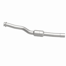 Load image into Gallery viewer, MagnaFlow Exhaust Products 5421173 California CARB Direct-Fit Catalytic Converter for Select Cadillac CTS