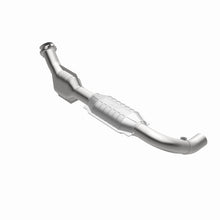 Load image into Gallery viewer, MagnaFlow Exhaust Products 447179 California CARB Direct-Fit Catalytic Converter for Select Ford E-150 Econoline, Ford E-150 Econoline Club Wagon, Ford E-250 Econoline