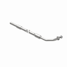 Load image into Gallery viewer, MagnaFlow Exhaust Products 52051 OEM Grade Direct-Fit Catalytic Converter for Select Chevrolet Express 1500, Chevrolet Express 2500, Chevrolet Express 3500, GMC Savana 1500, GMC Savana 2500, GMC Savana
