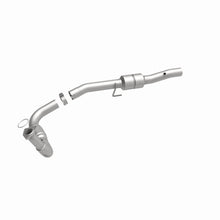 Load image into Gallery viewer, MagnaFlow Exhaust Products 447269 California CARB Direct-Fit Catalytic Converter for Select Chevrolet Silverado HD, Chevrolet Silverado HD, Chevrolet Suburban 2500, GMC Sierra