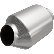 Load image into Gallery viewer, MagnaFlow Exhaust Products 5582376 California CARB Universal Catalytic Converter for Select Cadillac Escalade, Cadillac Escalade ESV, Cadillac Escalade EXT, Chevrolet Silverado 1500, Chevrolet Suburban 2500, Ford Explorer, GMC Sierra 1500, GMC Yukon, GMC