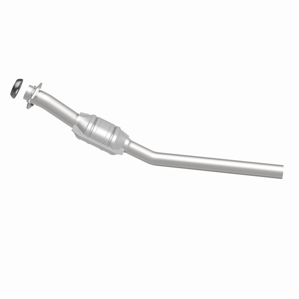 MagnaFlow Exhaust Products 93275 Standard Grade Direct-Fit Catalytic Converter for Select Chrysler Town & Country, Dodge Caravan, Dodge Grand Caravan, Plymouth Grand Voyager, Plymouth Voyager