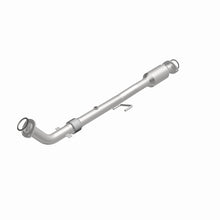 Load image into Gallery viewer, MagnaFlow Exhaust Products 5671556 California CARB Direct-Fit Catalytic Converter for Select Toyota Camry