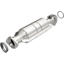 Load image into Gallery viewer, MagnaFlow Exhaust Products 93114 HM Grade Direct-Fit Catalytic Converter for Select Honda Odyssey