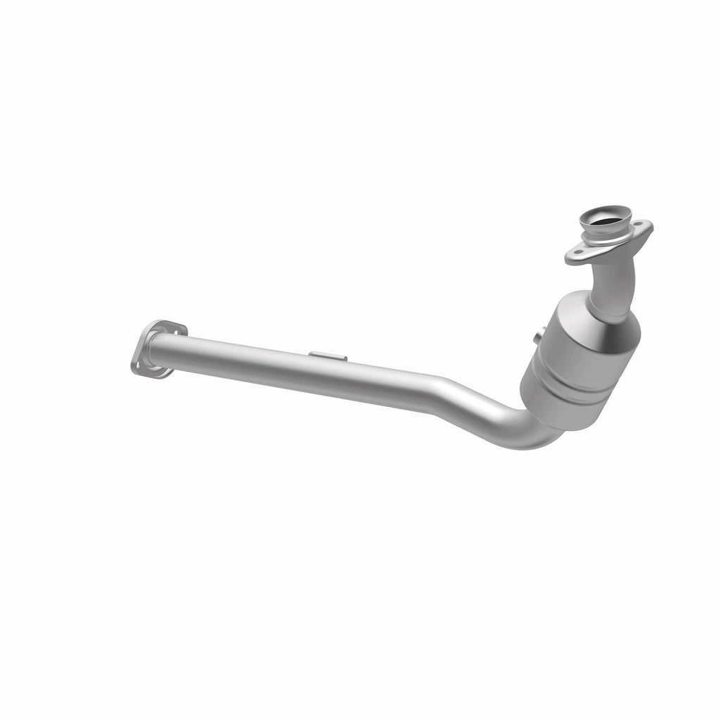 MagnaFlow Exhaust Products 49691 OEM Grade Direct-Fit Catalytic Converter for Select Jeep Wrangler