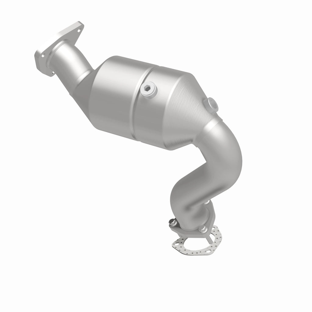 MagnaFlow Exhaust Products 49135 OEM Grade Direct-Fit Catalytic Converter for Select Audi A4 Quattro, Audi A5 Quattro, Audi A6 Quattro, Audi A7 Quattro, Audi A8 Quattro, Audi Q5, Audi S4, Audi S5, Audi SQ5