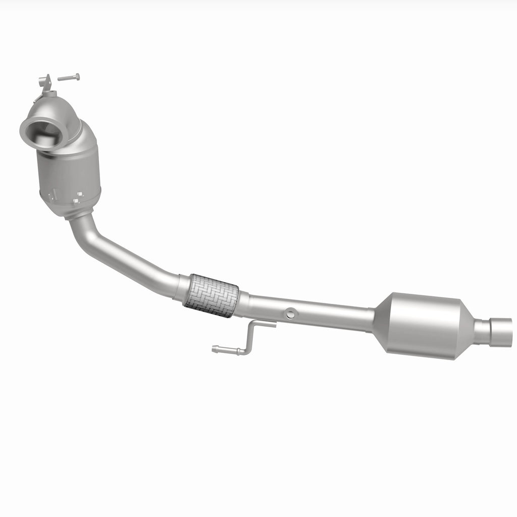 MagnaFlow Exhaust Products 280759 OEM Grade Direct-Fit Catalytic Converter for Select Volkswagen Jetta, Volkswagen Taos