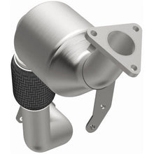 Load image into Gallery viewer, MagnaFlow Exhaust Products 5481947 California CARB Direct-Fit Catalytic Converter for Select Audi Q7, Volkswagen Touareg