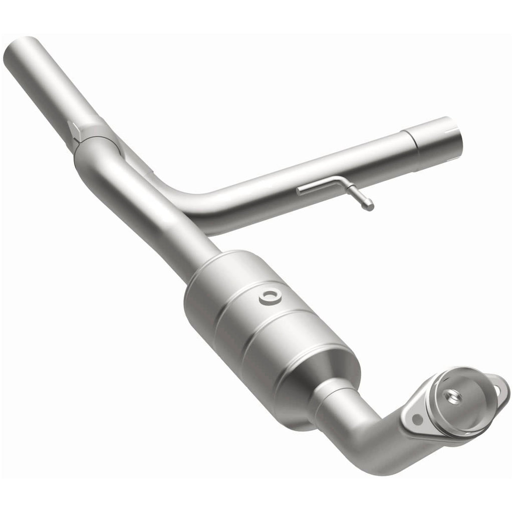MagnaFlow Exhaust Products 93124 HM Grade Direct-Fit Catalytic Converter for Select Ford F-150